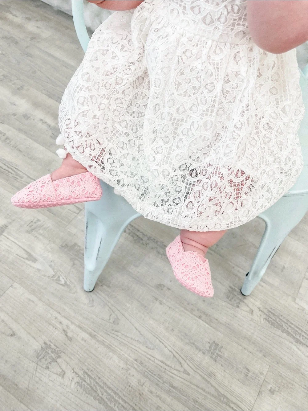 Baby Girls hot pink Crochet Pointed Booties — SOFT SOLE